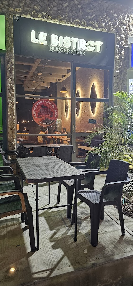 Le Bistrot Coveñas