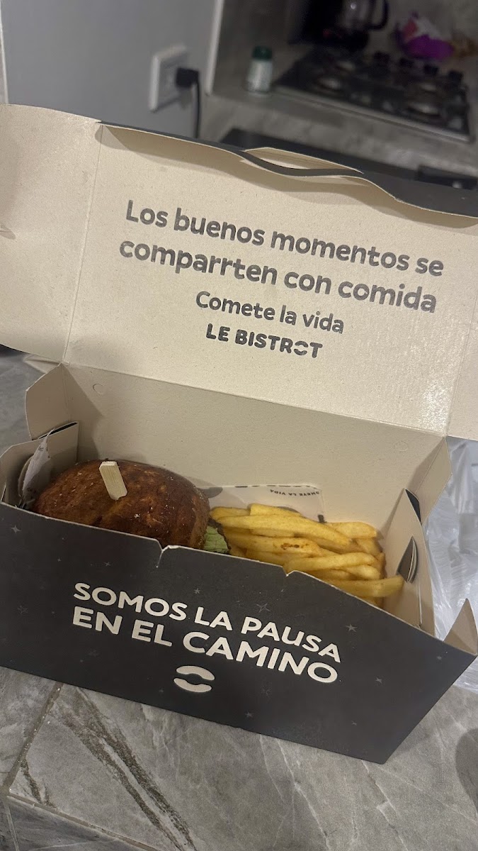 Le Bistrot Coveñas Photo 4