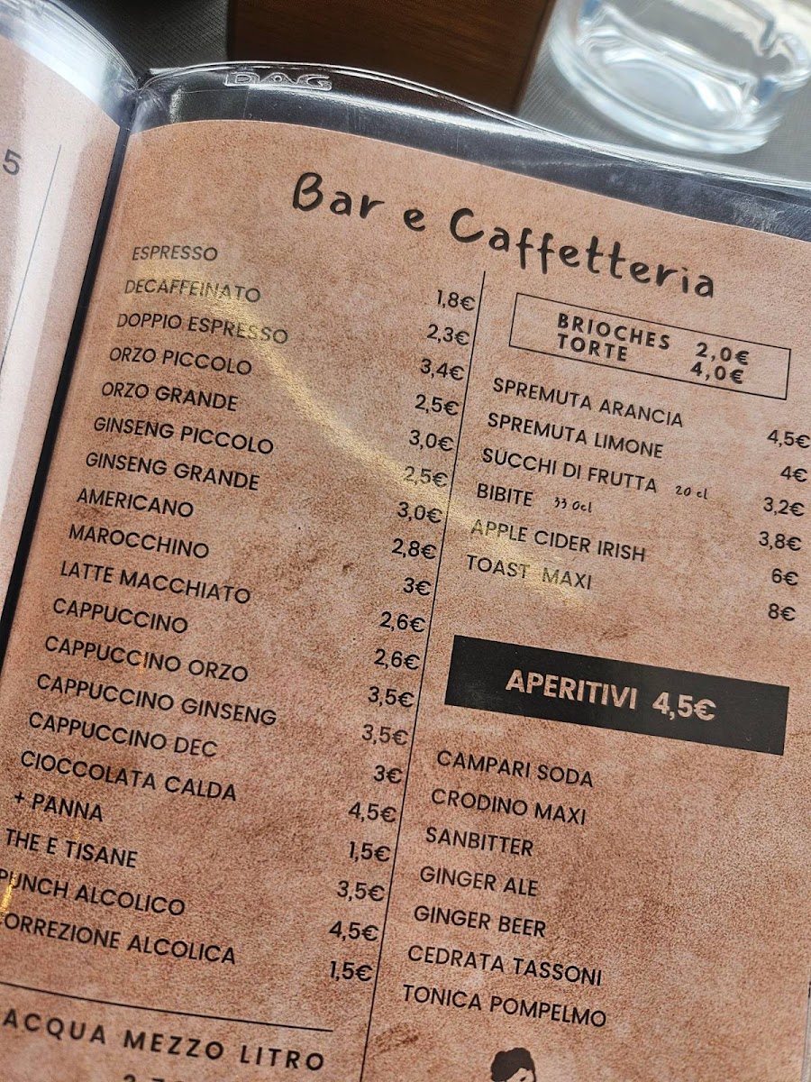 Miralago cocktail bar and food Photo Menu 5