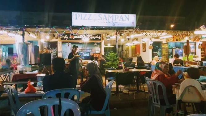 Cafe Pizza Sampan