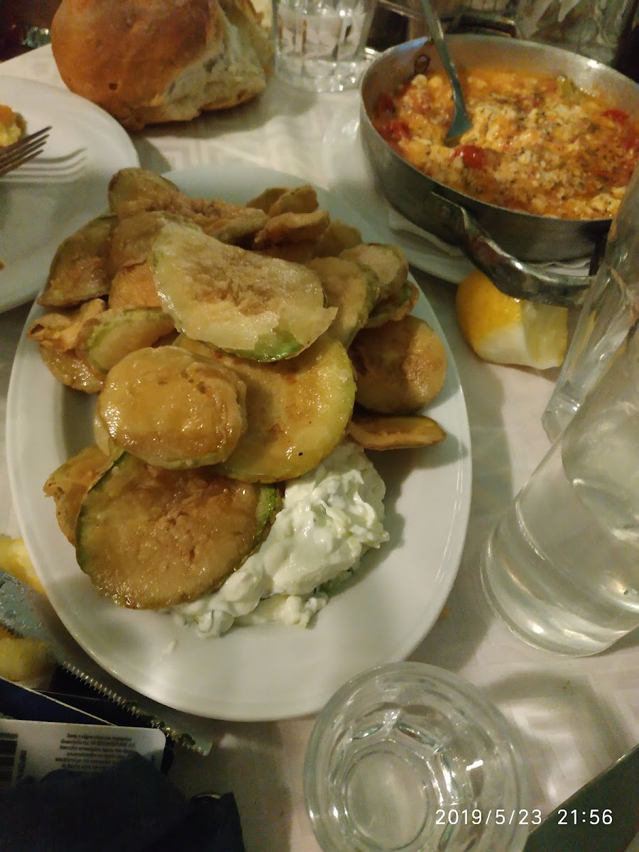 Tsinari tavern Photo 8