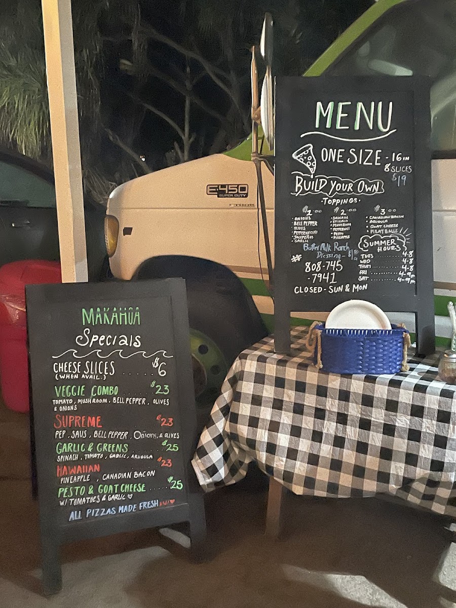 Makahoa Pizza Company Photo Menu 3