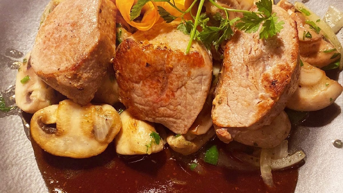 Rauchfang Steakhouse mit Feuer Photo 3