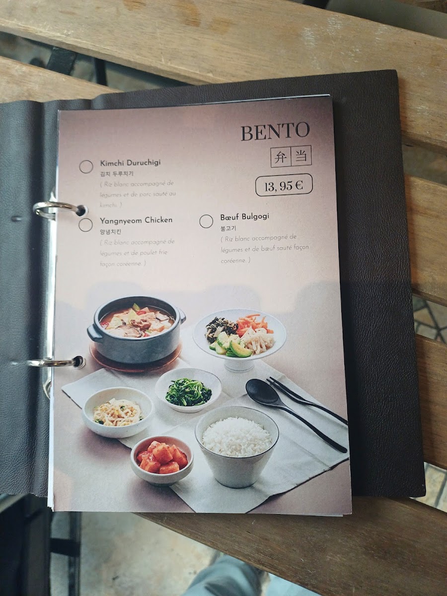 YURICHA Photo Menu 4