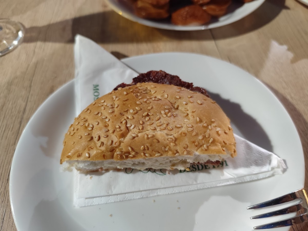 Bocadillería Mostaza Photo 7