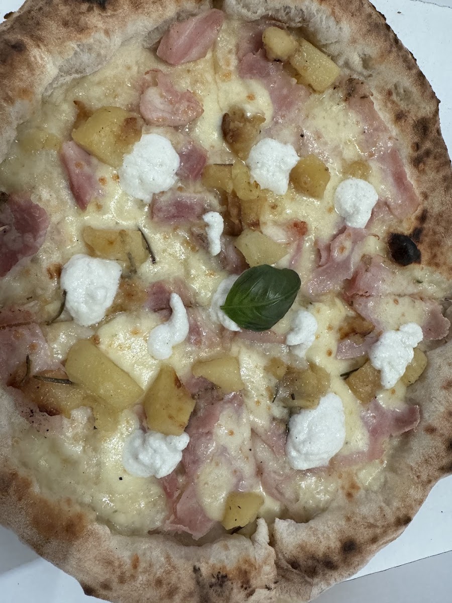 Pizzeria spaccanapoli Photo 5