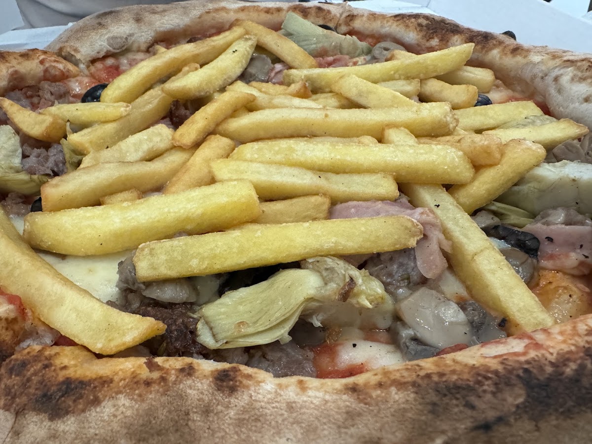 Pizzeria spaccanapoli Photo 6