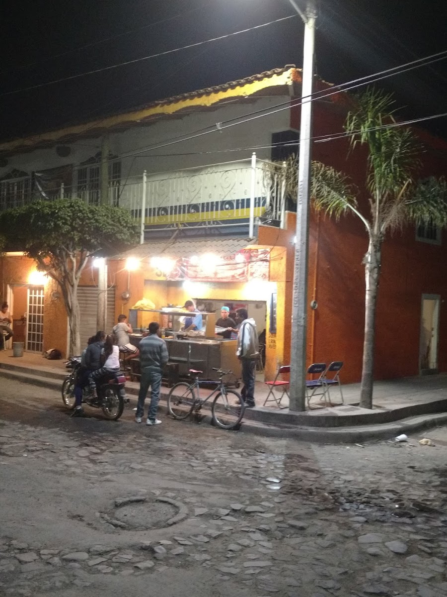Taqueria El Cuñado Photo 2
