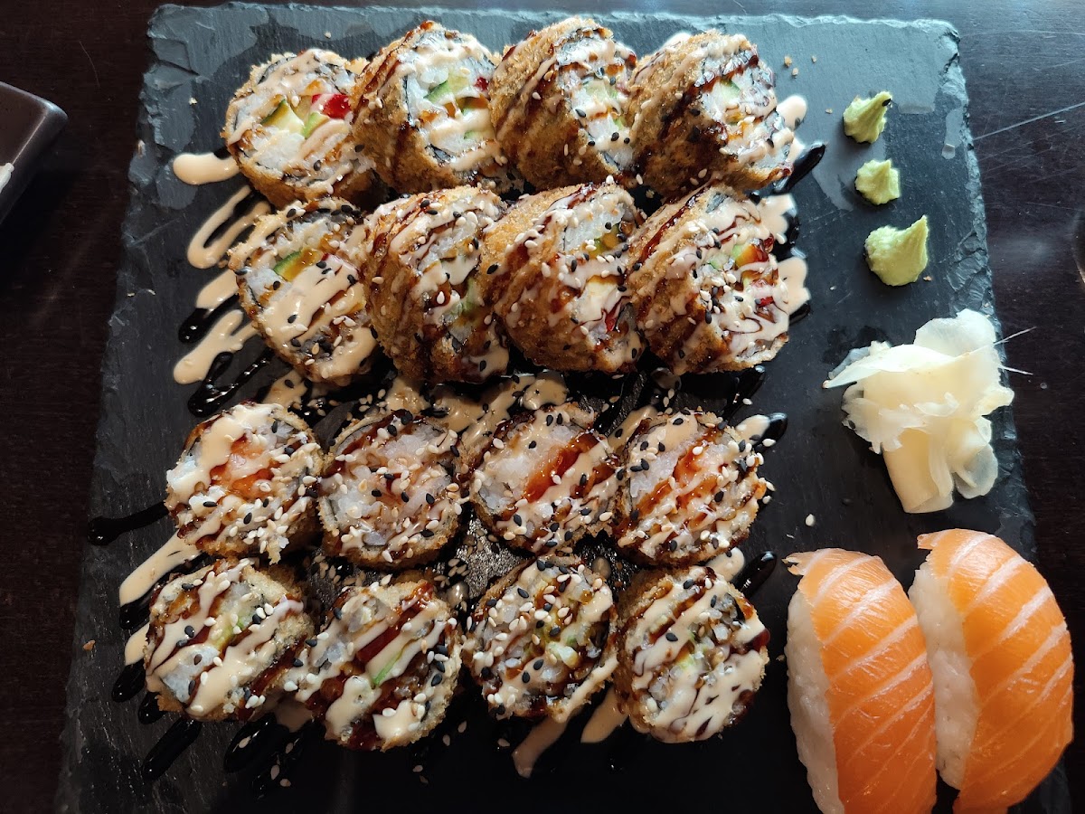 Asiatische Küche & Sushi Photo 8