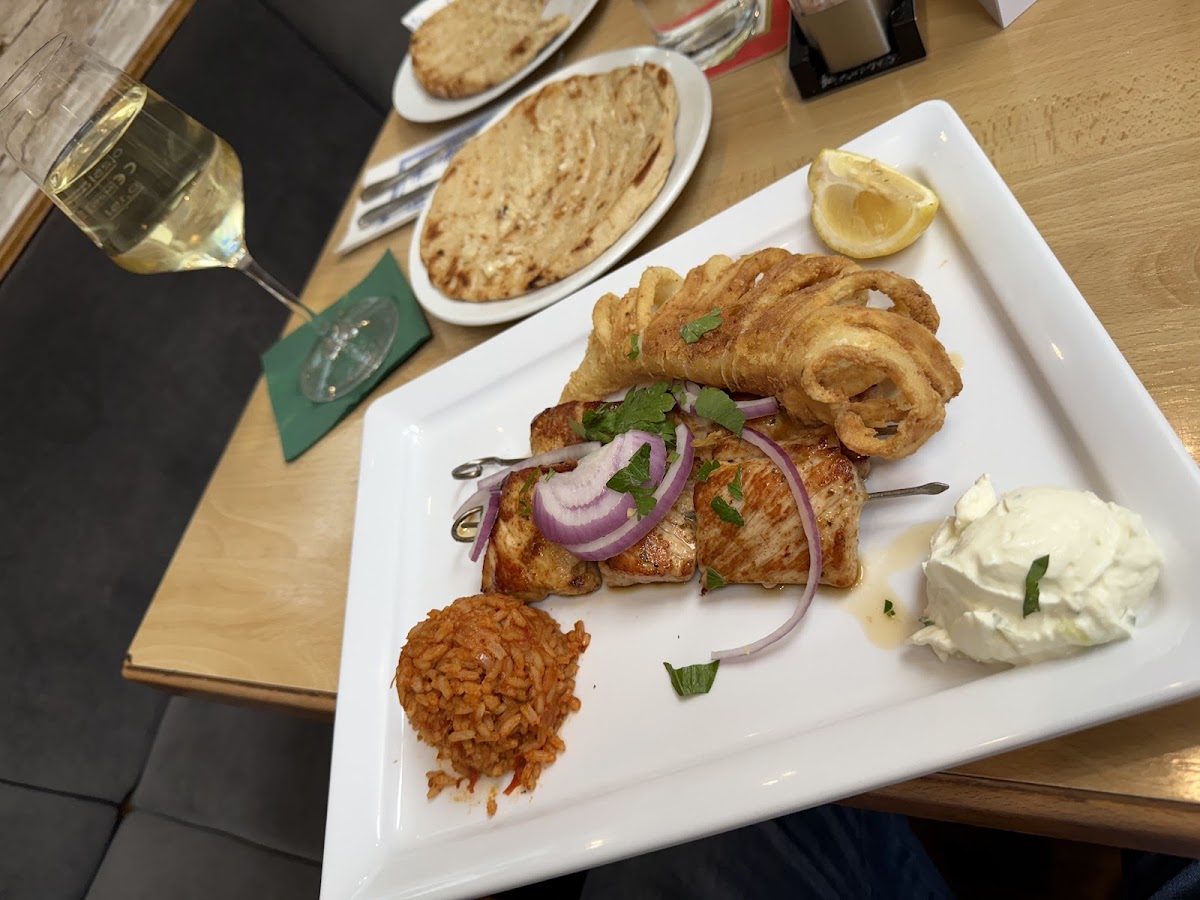 Samos Restaurant Photo 3