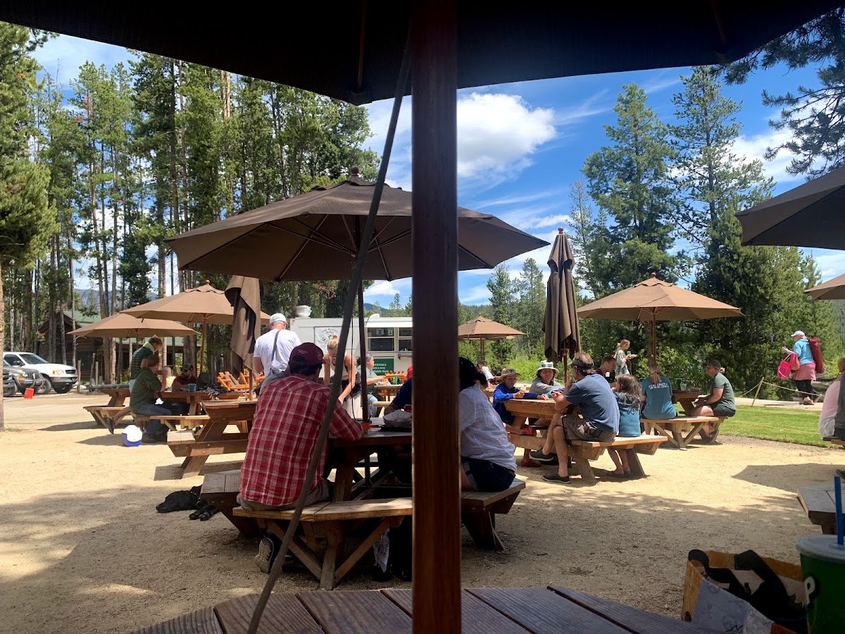 Lakeside Grill
