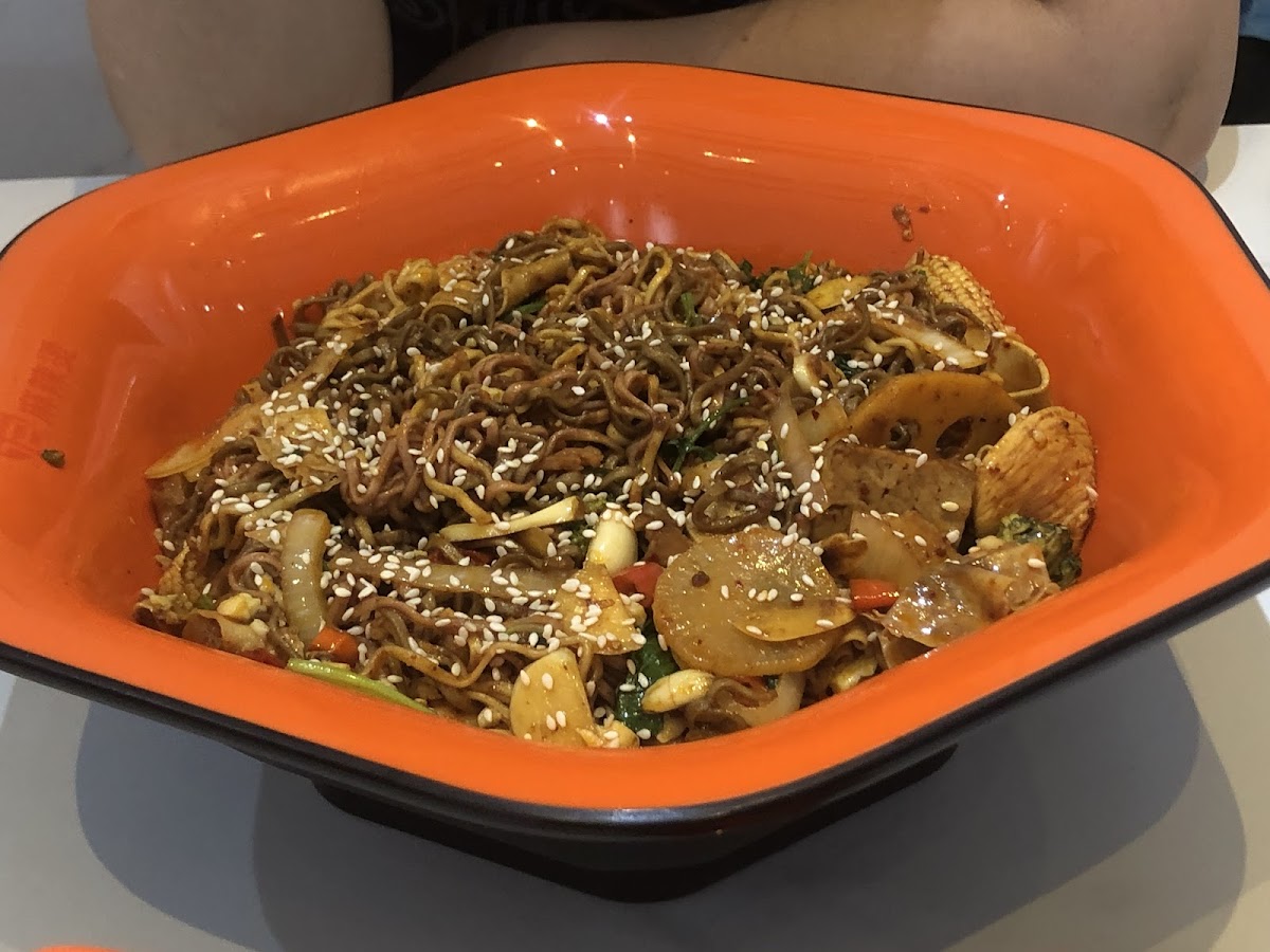 LIUJI MALATANG刘记麻辣烫 Photo 3