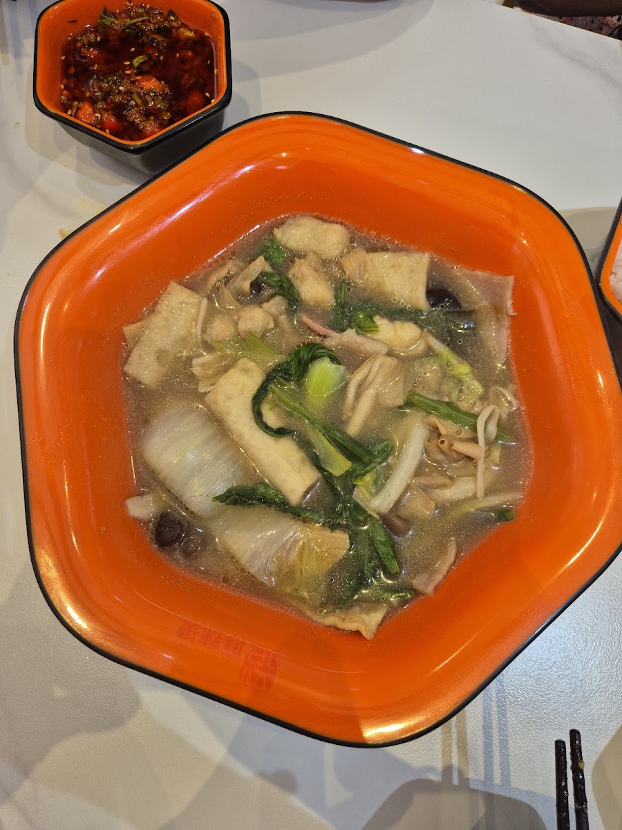 LIUJI MALATANG刘记麻辣烫 Photo 6