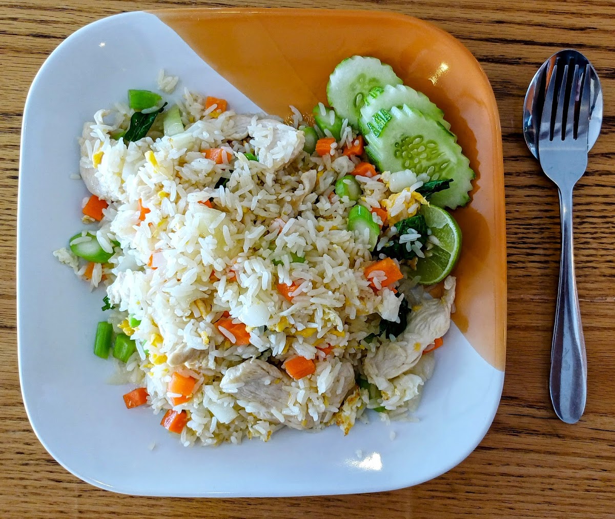 Lucky Restaurant Photo 8