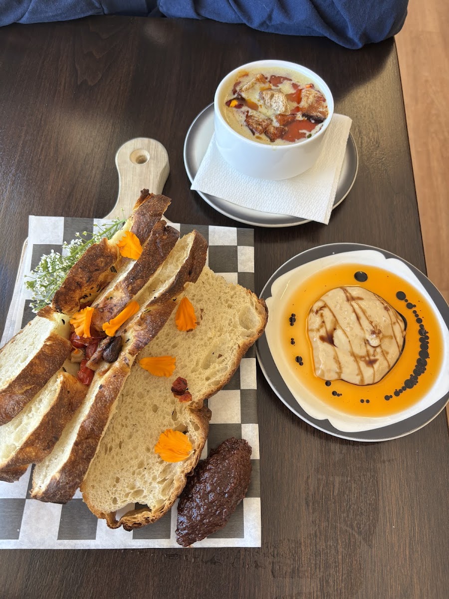 Cafe Gourmet Bakery & Catering Photo 3