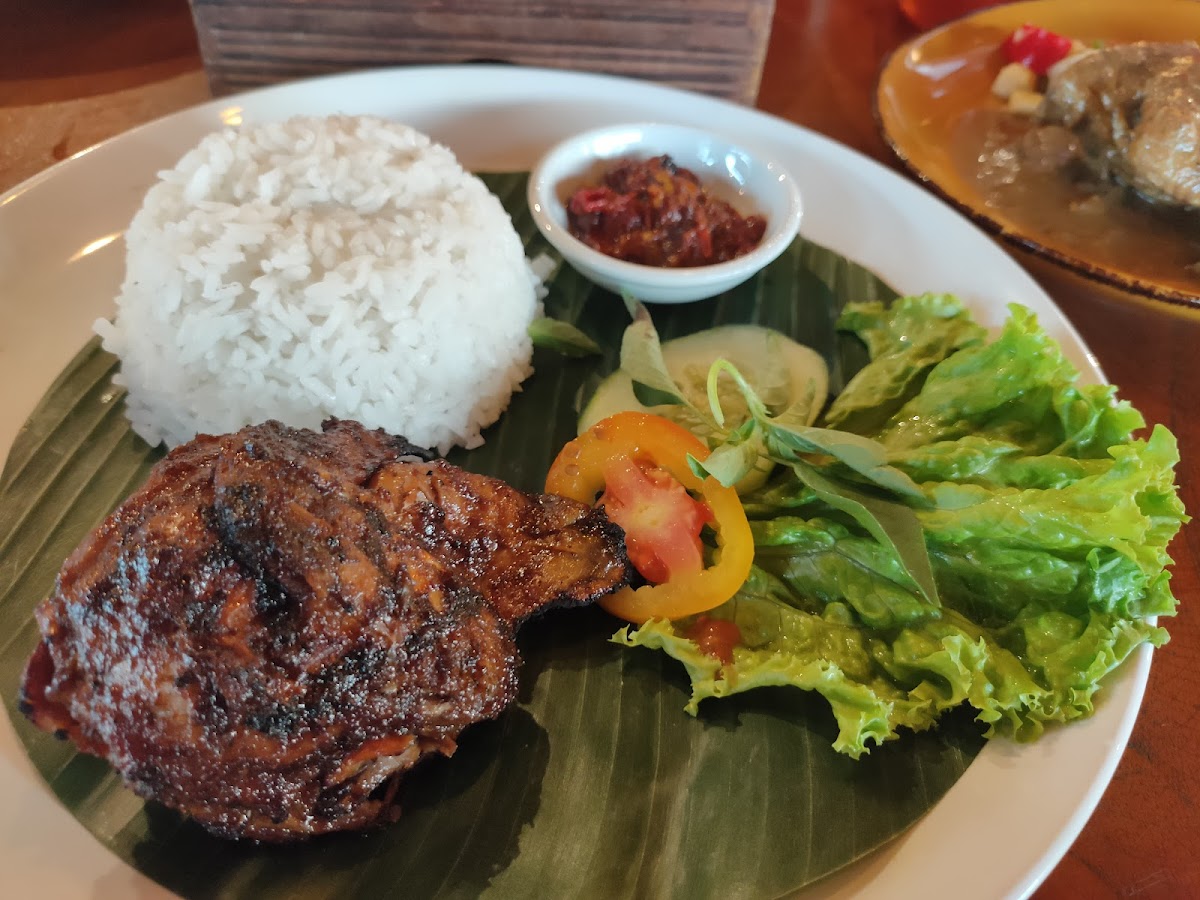 WISTARA FAMILY CAFE Photo 5