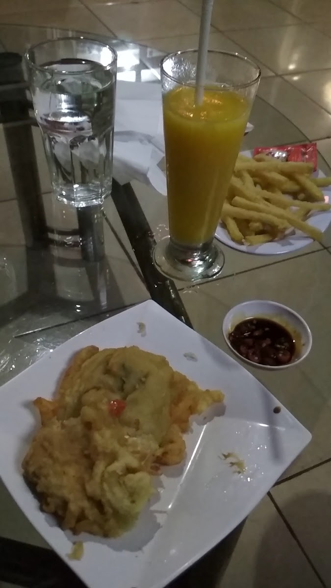 Lets Coffee Cafe Surade Photo 2