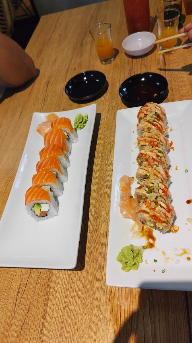 Bene’s Sushi Bar Photo 6