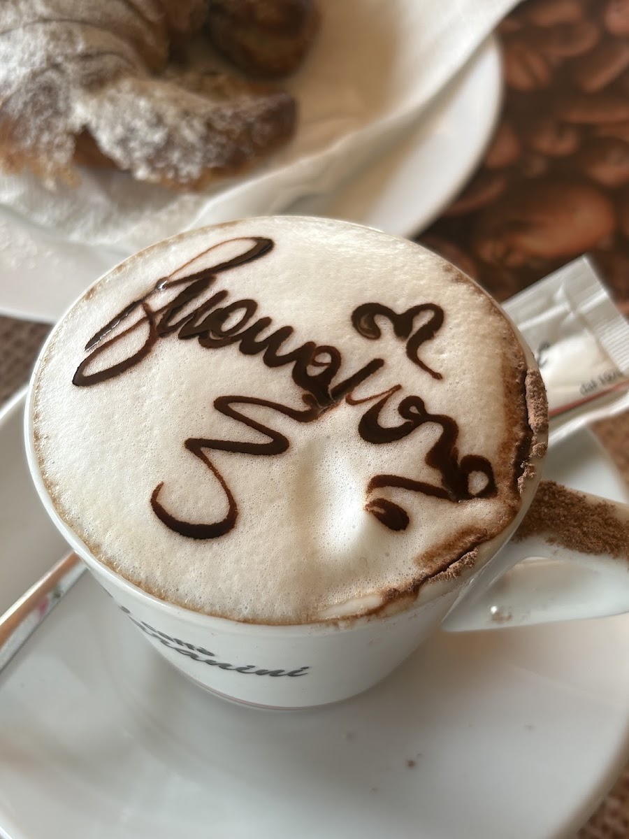 Cappuccino Sport Bar Del Camison Photo 4