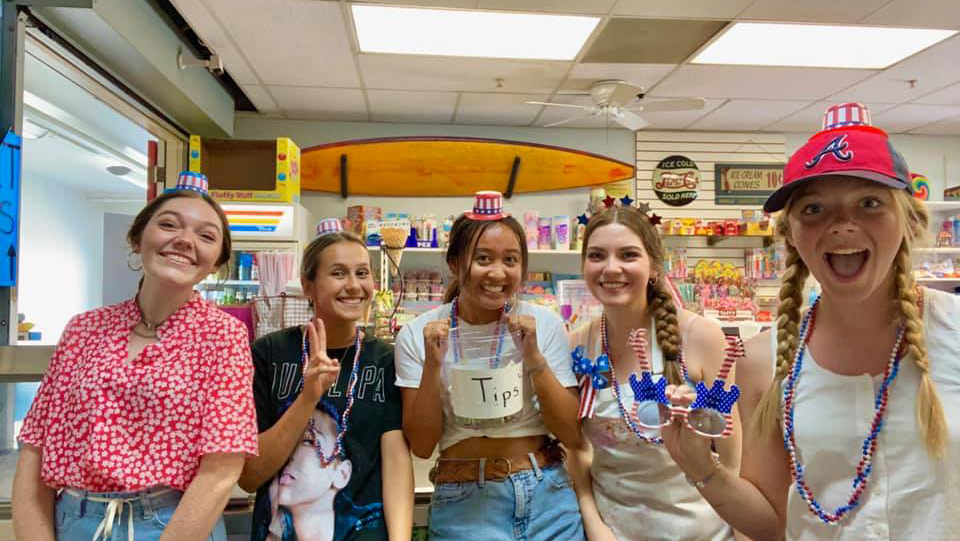 Nana's and Pops Sweet Shop Photo 4