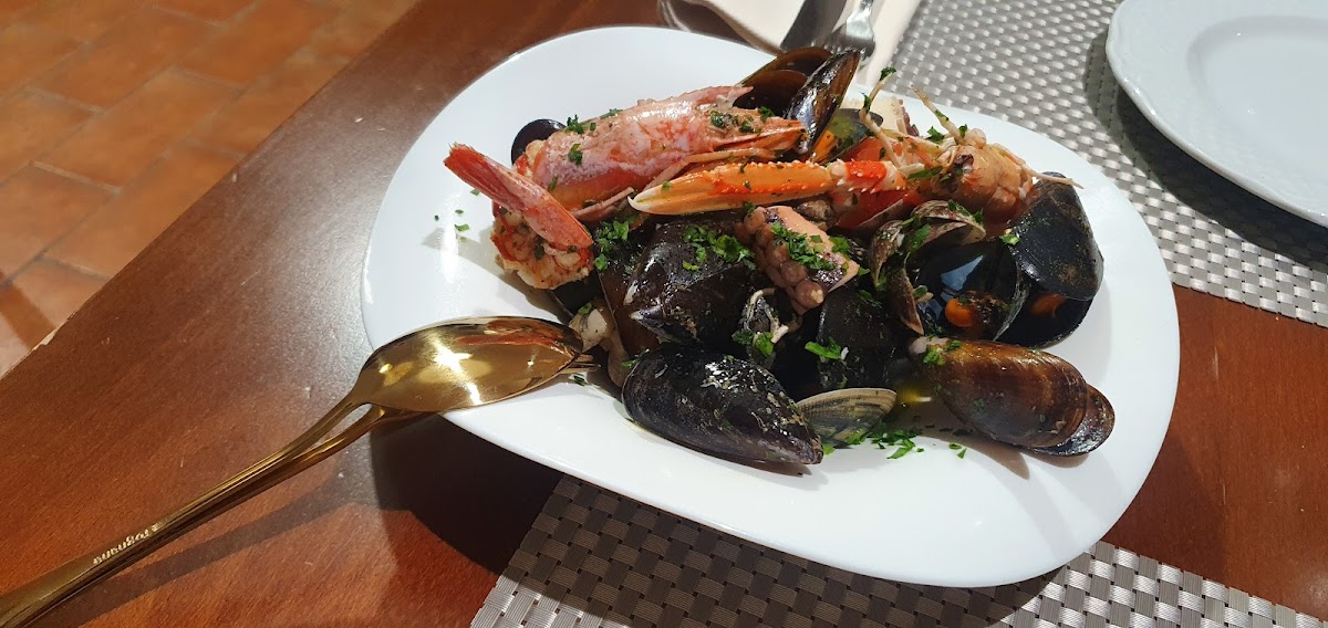 L'Opera Restaurant Photo 6