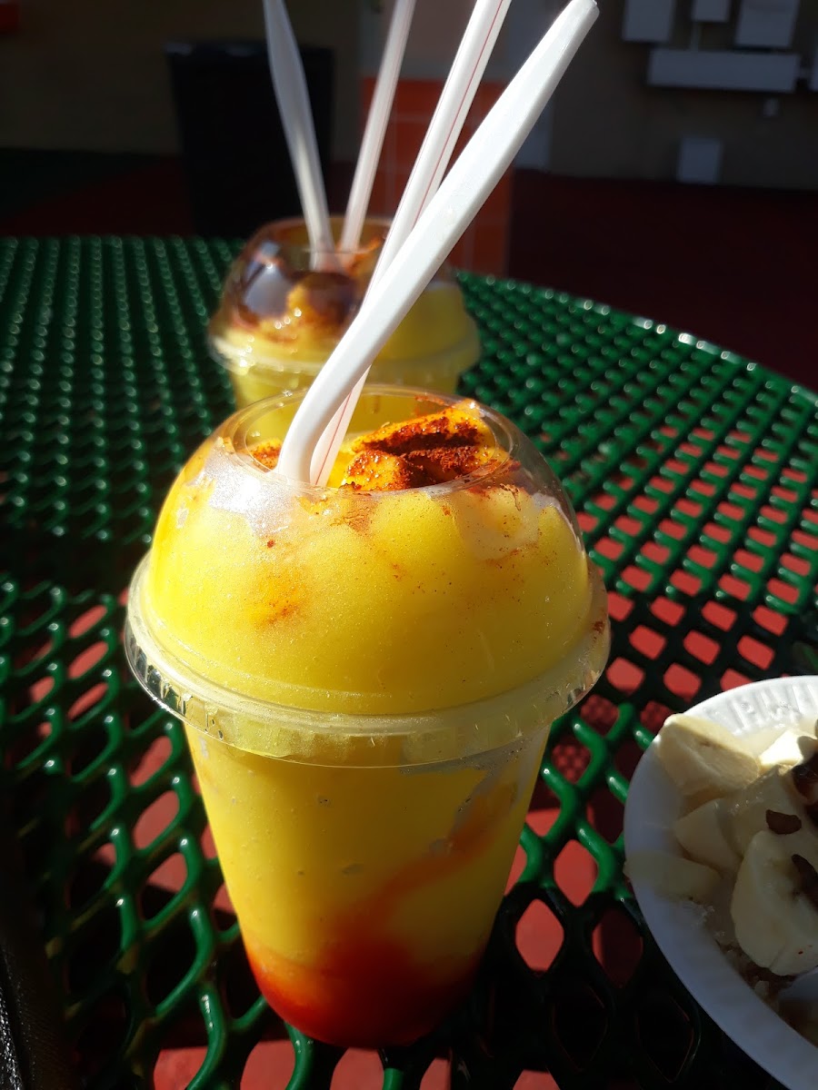 Las Ranas Refresqueria Photo 5