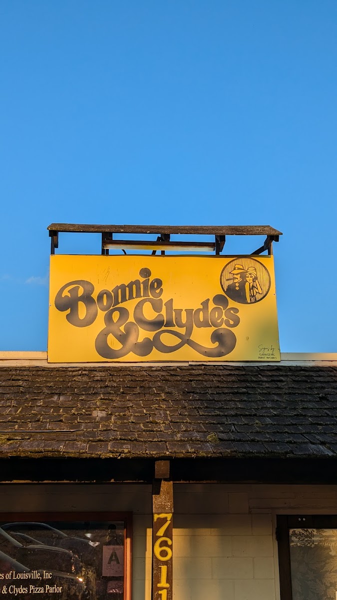 Bonnie & Clyde's Pizza Parlor