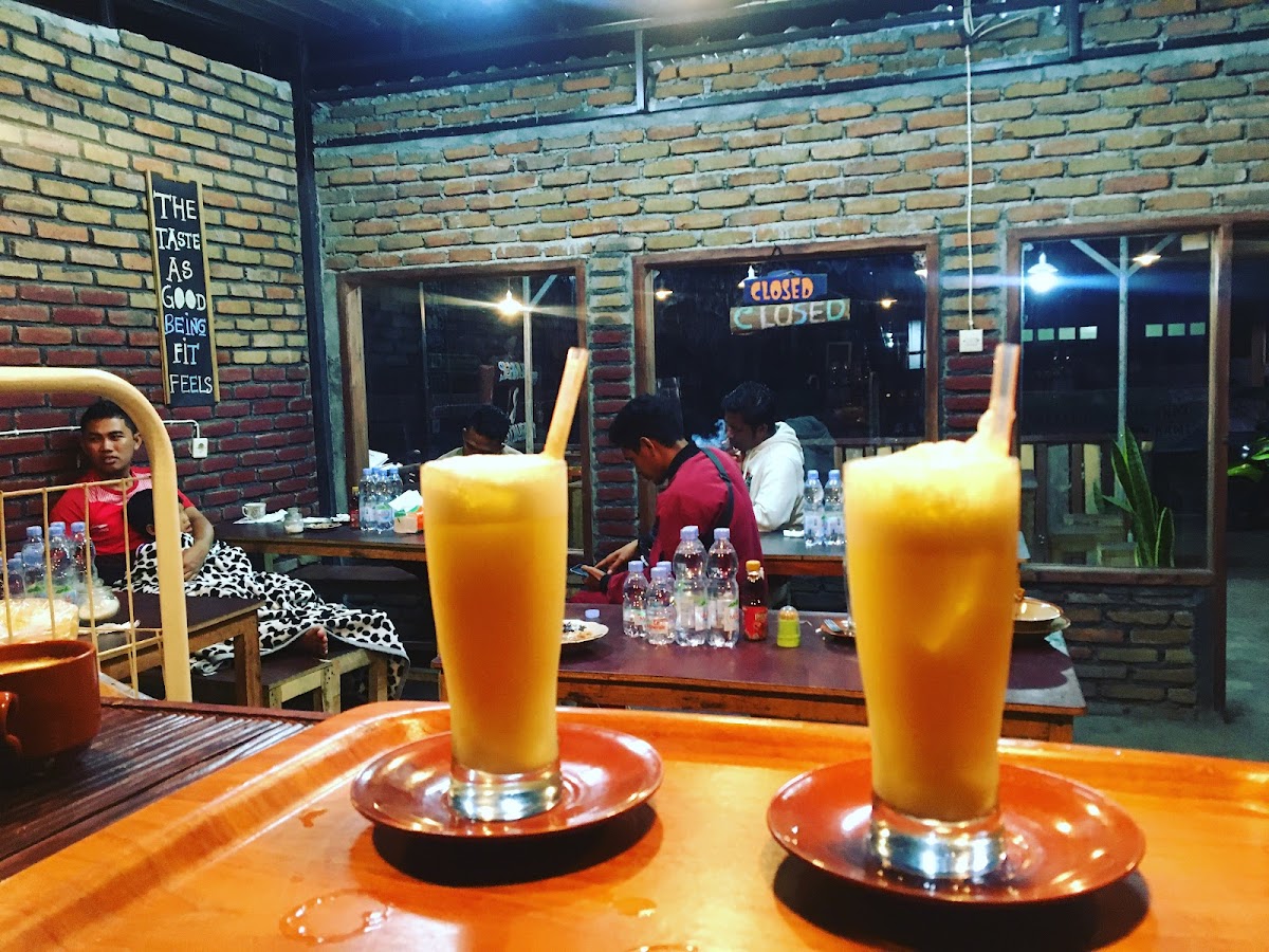 Sembalun Clasik cafe Photo 6
