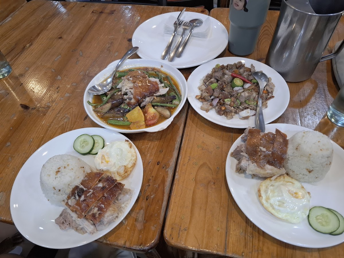 YADU Restaurant Photo 2