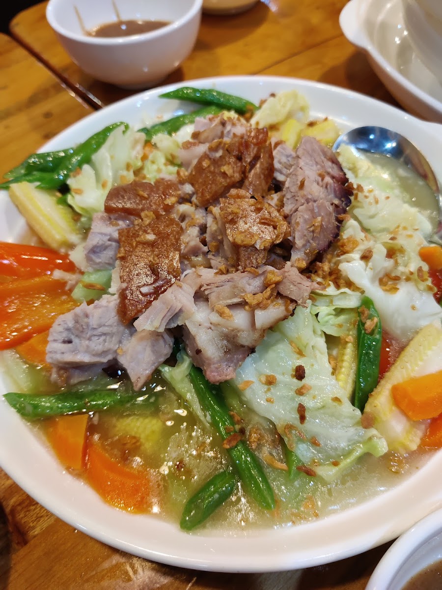 YADU Restaurant Photo 8