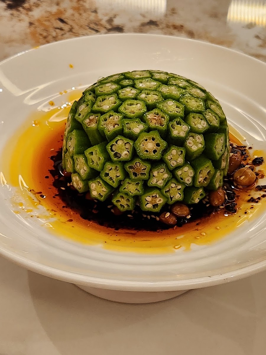 Chinese Palace Restaurant 中华饭店 Photo 7