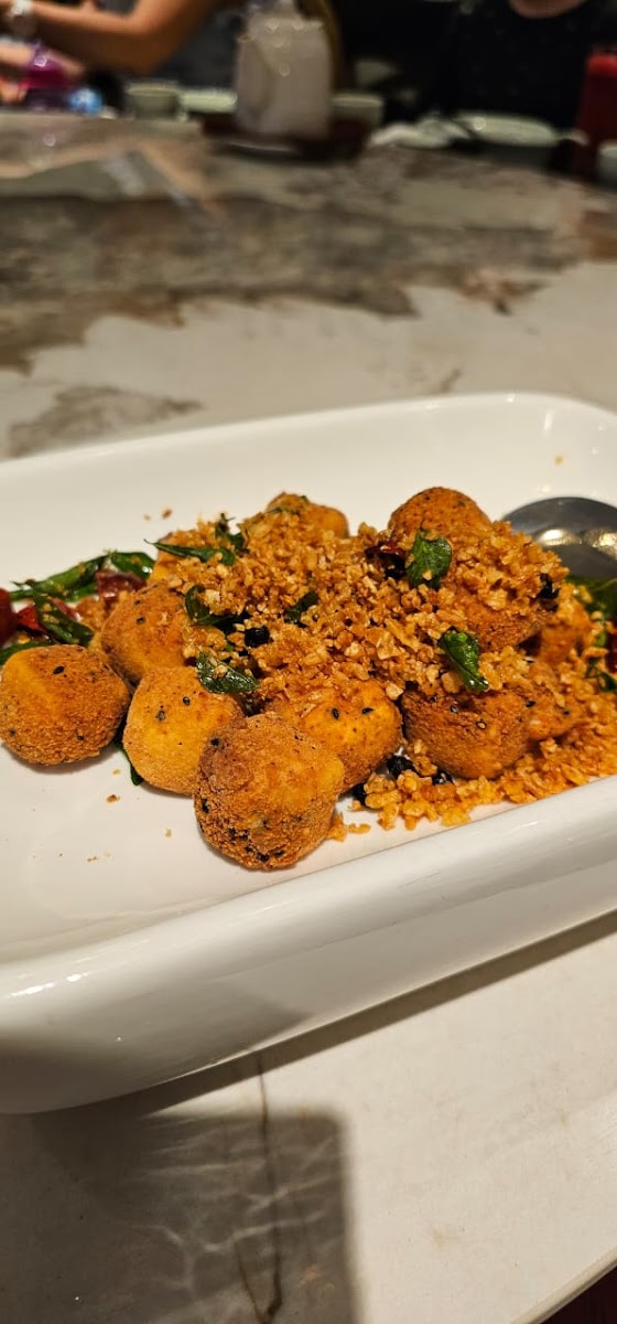 Chinese Palace Restaurant 中华饭店 Photo 8