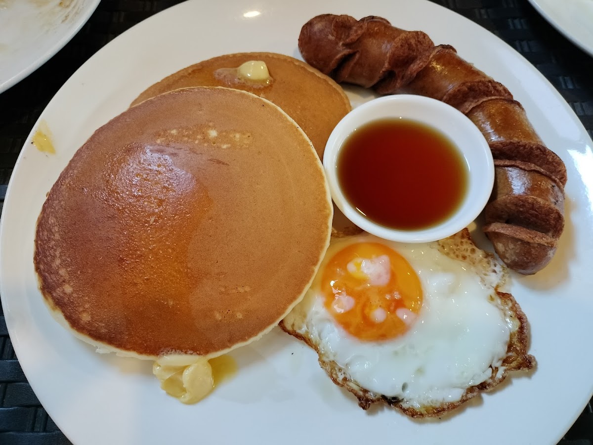 Ishan's Coffee and Diner Photo 9