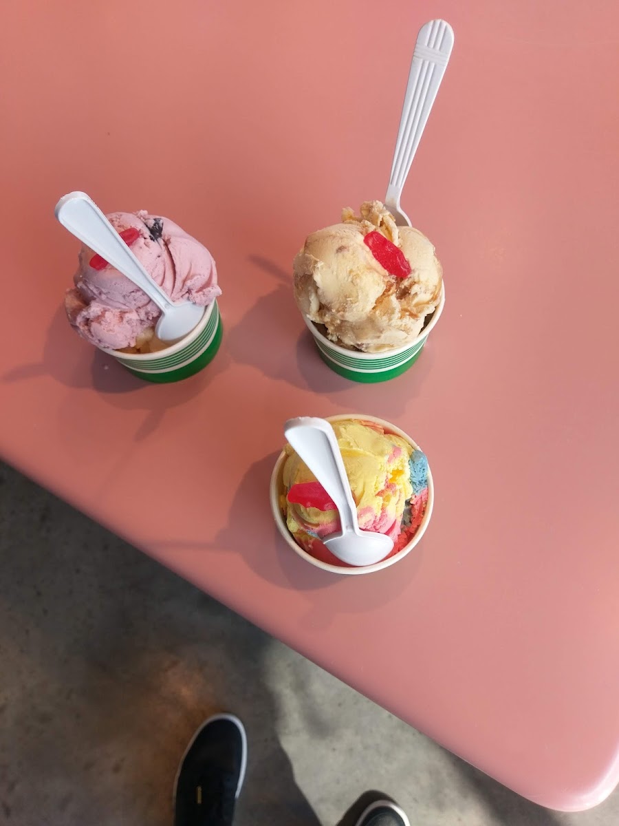 Patti's Ice Cream Photo 7