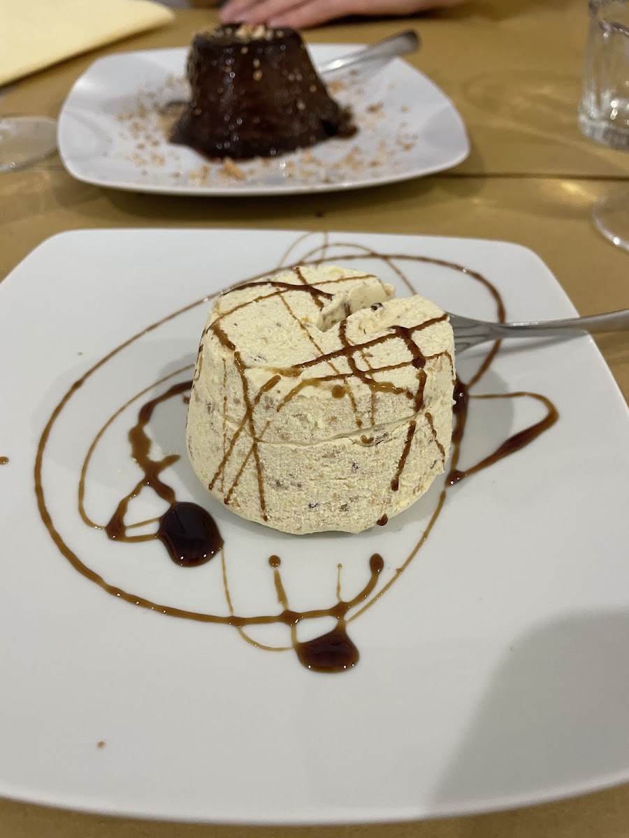 Pizzeria totò e peppino . Photo 5