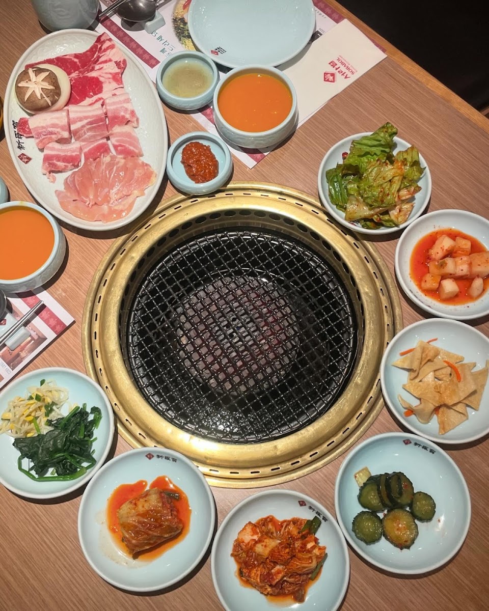 Sorabol Korean Restaurant 新羅寶 (尖沙咀店) Photo 7