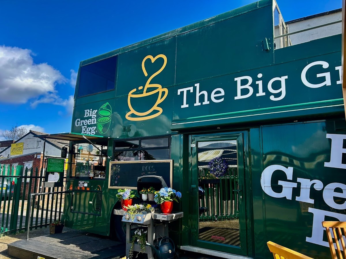 Big Green Bus Cafe