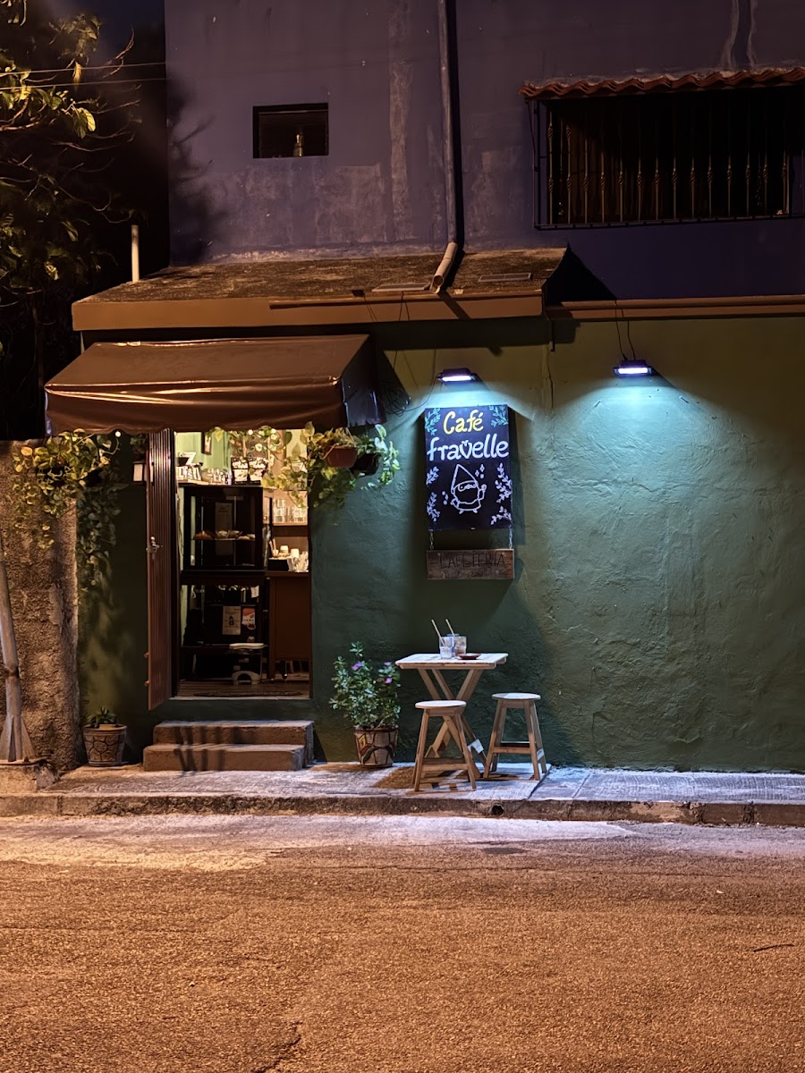 Fravelle Café