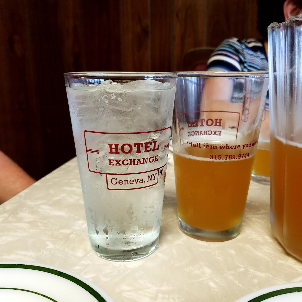 Hotel Exchange Photo 2