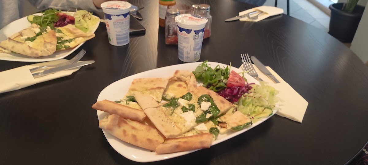 Divan Restaurant Cafe Photo 5