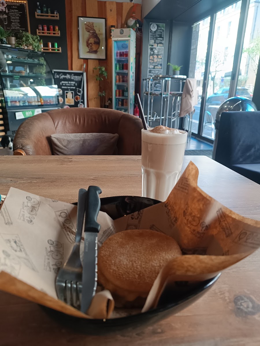 L&S Coffee Shop Photo 7
