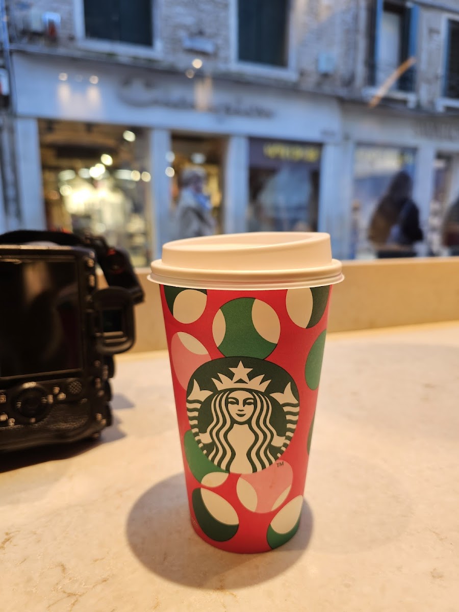 Starbucks - Venezia Rialto Photo 6