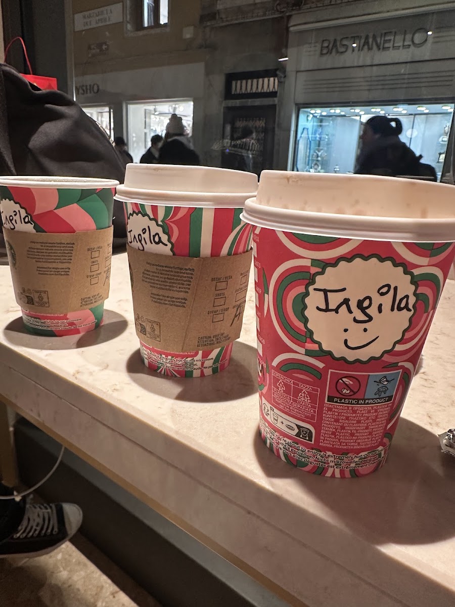 Starbucks - Venezia Rialto Photo 8