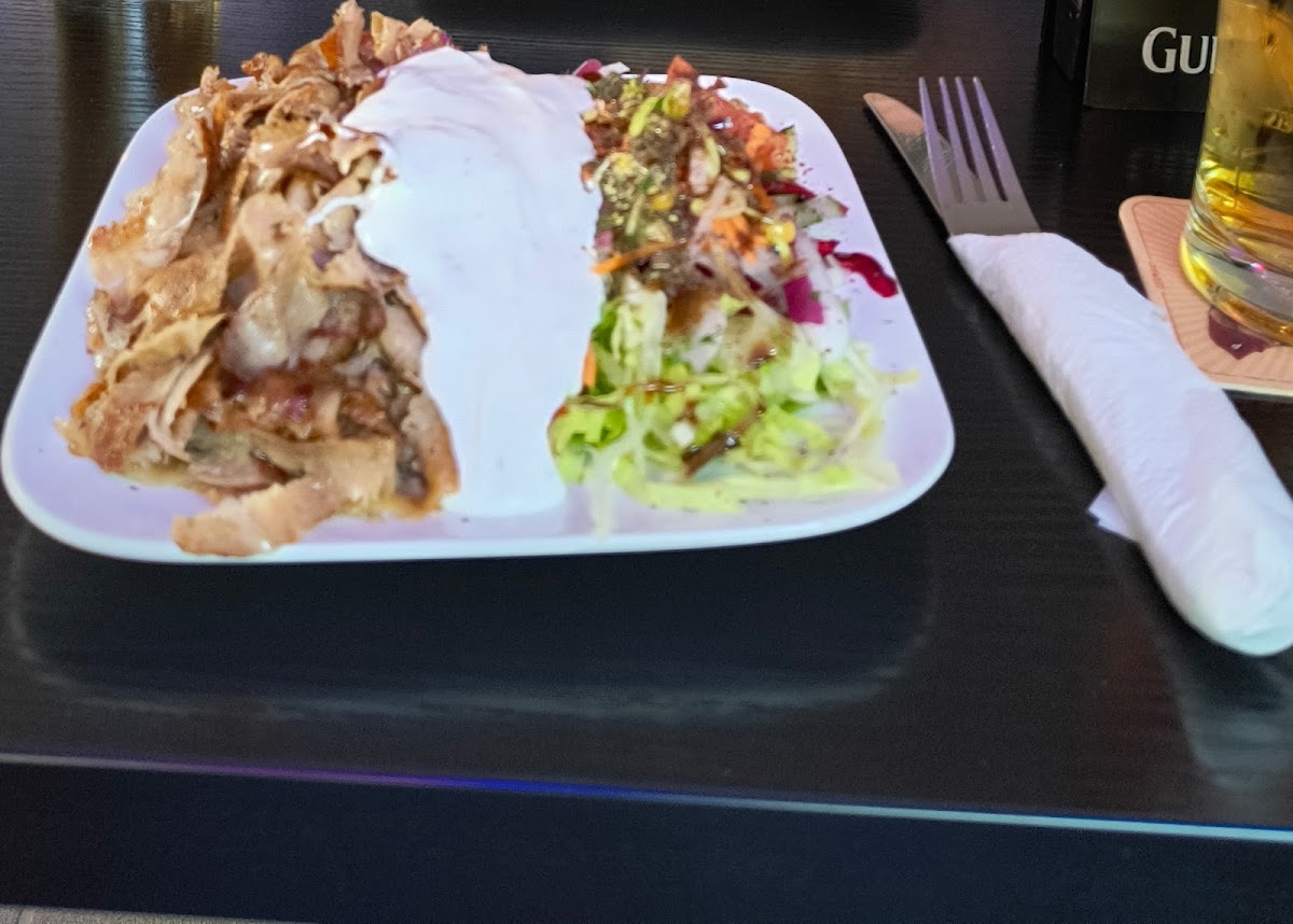 Ari's Diner Photo 5