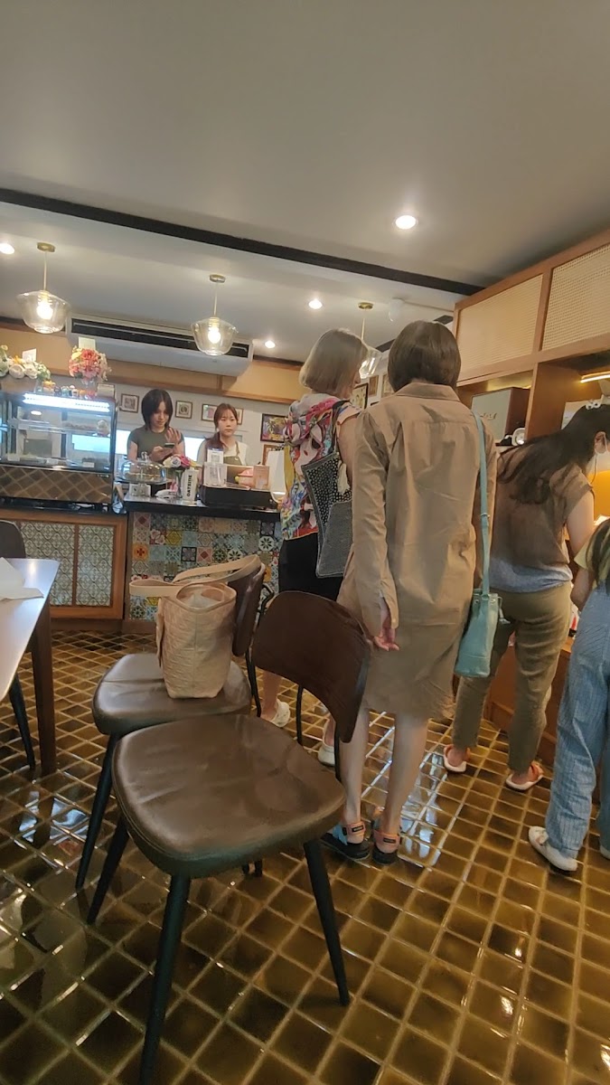 Gongcafe.cnx (บ้านก๋งคาเฟ่) Photo 2
