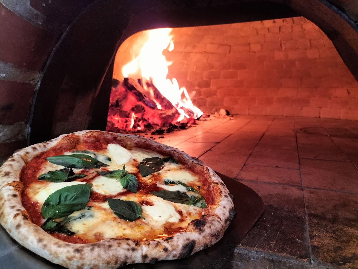John Dough's Sourdough Pizzeria, Linden Photo 2