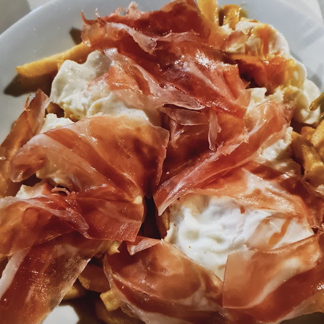 Huevos Rotos Con Jamón