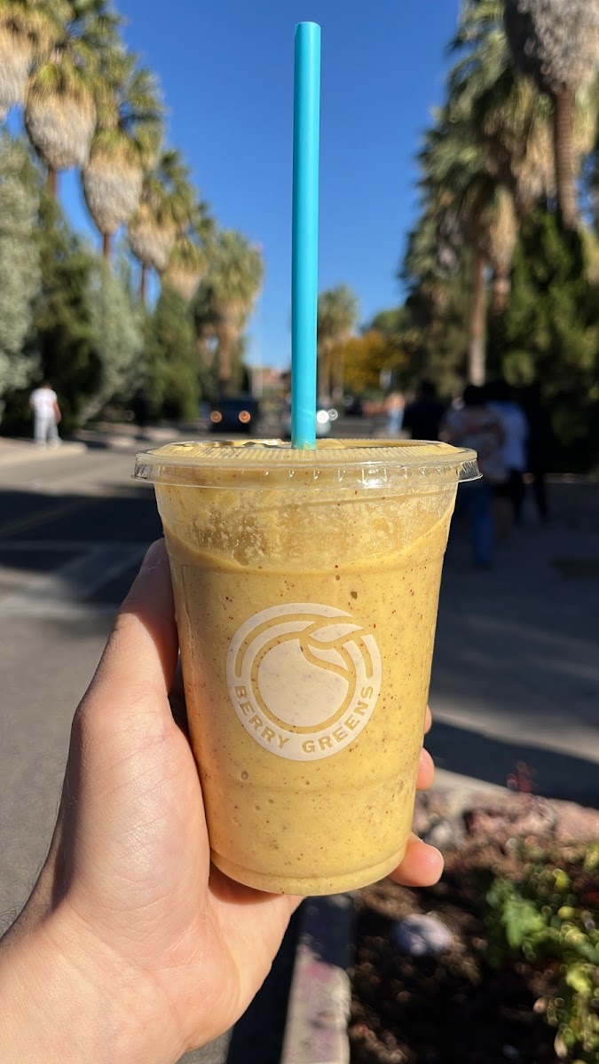Berry Greens Juice Bar Photo 9