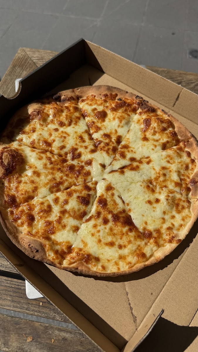 Skyrise pizza cafe Photo 4