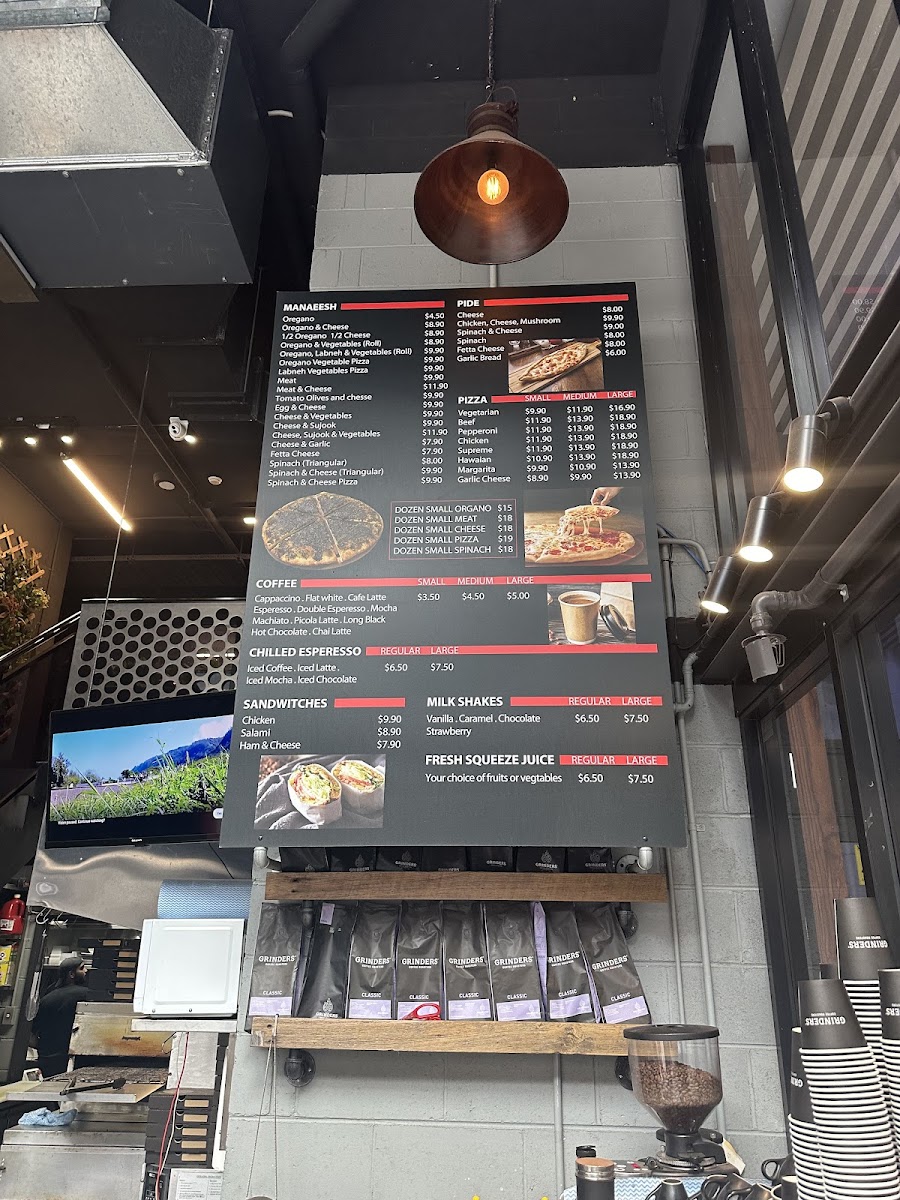 Skyrise pizza cafe Photo Menu 7